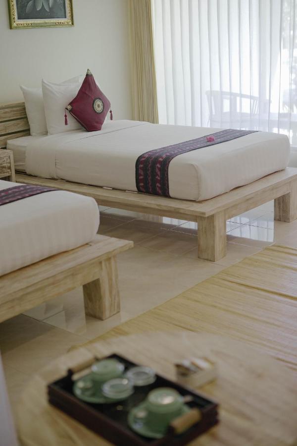 Puri Sari Beach Hotel Labuan Bajo Eksteriør billede